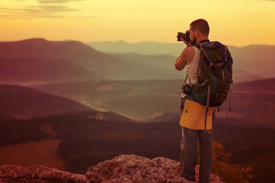 How to Capture Stunning Photos While Trekking