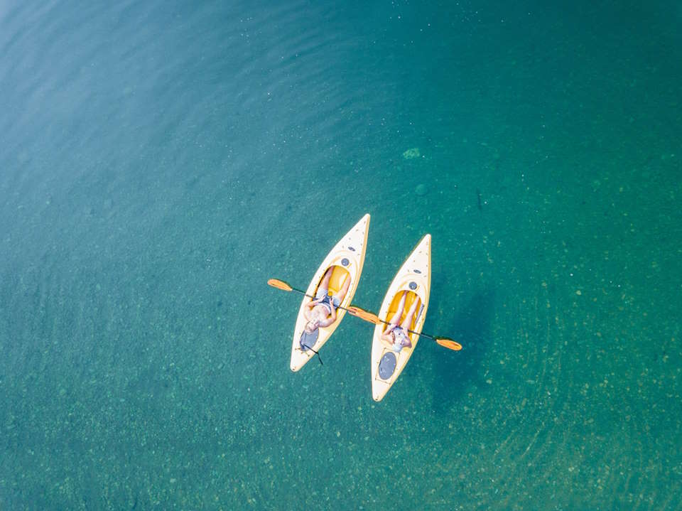 Kayaking vs. Canoeing: Which is the Right Water Sport for You?