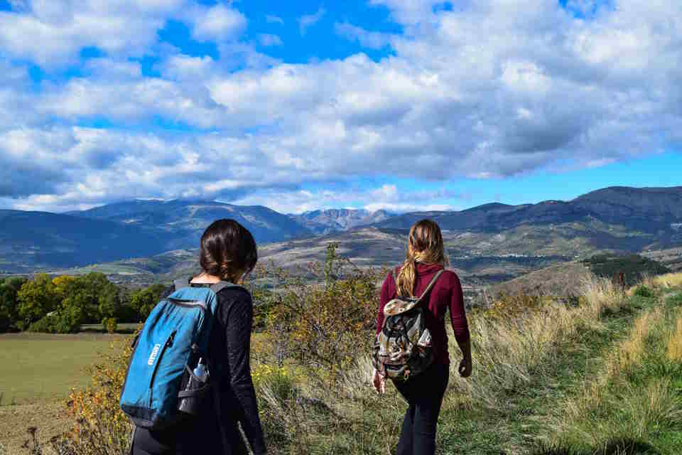 How to Find the Right Hiking Group for You